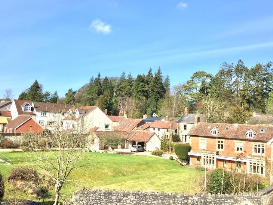 Upper Beeches Villa Oakhill Kültér fotó